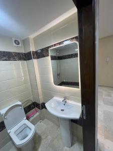 2CH Salon & 2SDB 1 min de la gare TGV-wifi -parking TNG