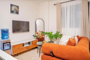Vans Luxe Residence