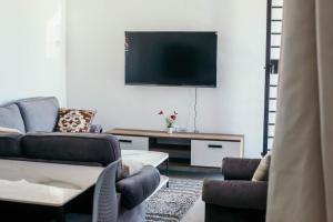 JARO Apartments
