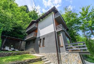 Hublou Home - Apartament cu Balcon