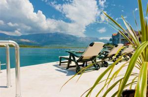 4 stern appartement Apartments Monet Tivat Montenegro