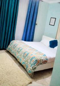 3 bedrooms beach Sea view apartments nyali