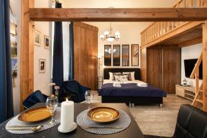 Navy Mezzanine Apartment - Sołtyka Loft near Old Town - by Upstairs