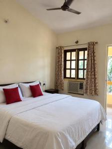 Casa Marina Apartments Candolim