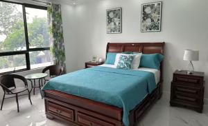 Urban Paradise Suite