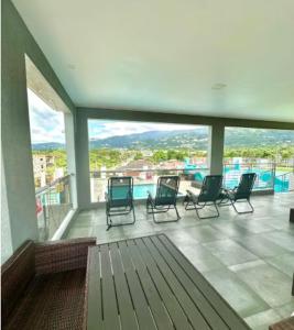 Urban Paradise Suite