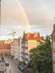 Cloud 9 Ogarna King Size Bed-Old Town View Gdańsk