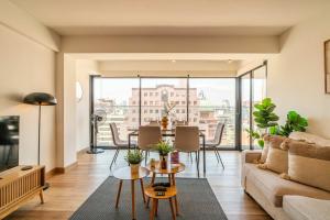 HOM ELITE I CostaneraCenter Metro El Golf-Tobalaba