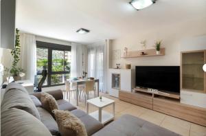 Cozy Seaside Palm Mar