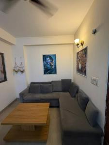 Bansuri & Mayur is perfect homestay in Vrindavan