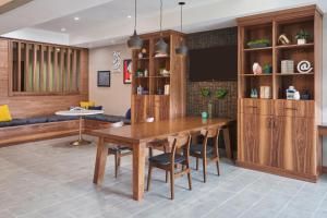 Four Points by Sheraton Chicago Schaumburg