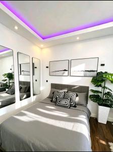 Taal View unit - at Club Balai Isabel