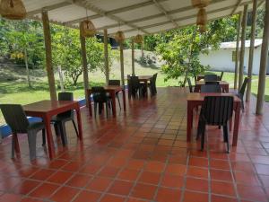 Hotel La Playa Villeta