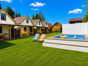 Cottages for 4 people with a swimming pool, Dziwnówek