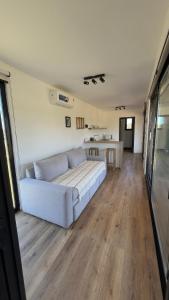 Check and Home - Chapa III - 4 Huéspedes