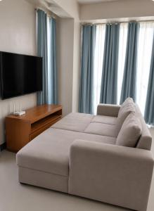 Mactan Newtown Stay near Airport & Beach