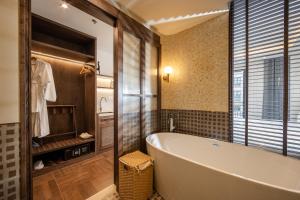 LARACINE Phu Quoc Hotel