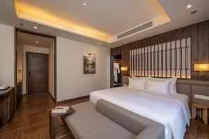 LARACINE Phu Quoc Hotel