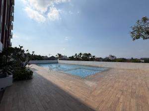 Suiten Zen Apartemen Barsa City