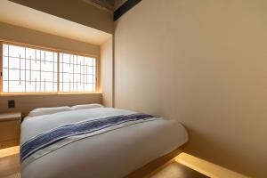 鶴Inn 鶴橋駅徒歩8分 難波 梅田 天王寺 関西空港 奈良へ直通 贅沢な和モダン一軒家 雲深居