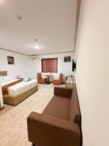Airport Hotel Clark