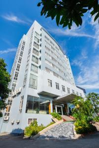 Central Phú Hưng Hotel