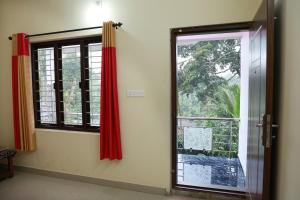 Hilly Blossom - Private 3BR Villa Near Munnar