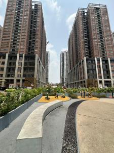 Elvirox El Ghazali 2BR Luxury Stay at Silverlake