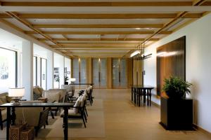 Kahavadi Chiang Rai, Curio Collection by Hilton