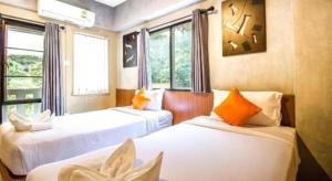 B2 Santitham (Wat Jed Yod) Boutique & Budget Hotel