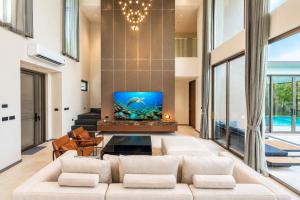 Prime Bangtao 4BR Private Pool Villa -Grandview G15