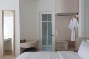 Anantita Poolside Boutique