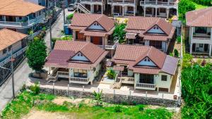 Quiet Seawiev House 1 km from Karon beach
