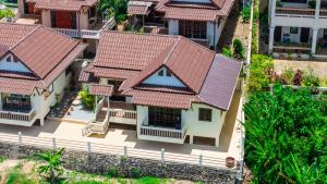 Quiet Seawiev House 1 km from Karon beach