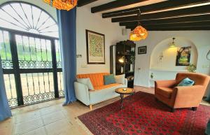 Luxury Rural Casa, Big Terrace, Sea View, 30 min from Málaga