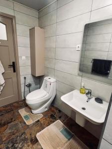 Beautiful 3-bedroom apartment with large private terrace