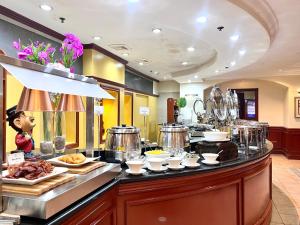 Grand Regal Hotel Davao