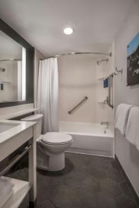Four Points by Sheraton Los Angeles Westside