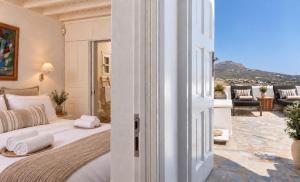 Manu Mykonos Next to the Beach Quality Brand Villa & Bungalows