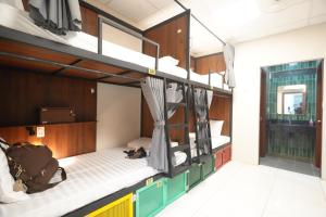 Saigon Social Hostel & Rooftop Pool