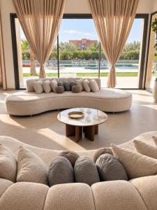 Luxury Villa, 6 Suites, Private Pool, Jacuzzi