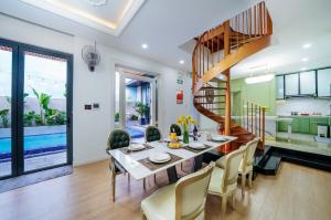 Sandune house - swimming pool, walking street