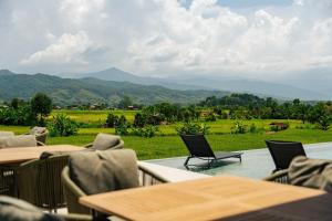 Nan Arun Sunrise Room 302, High Floor Sunrise View