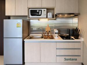 Tropical Haven 1BR - Ultra Fast WiFi - Thong Lo