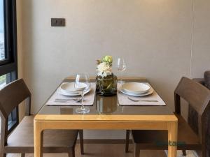 Tropical Haven 1BR - Ultra Fast WiFi - Thong Lo