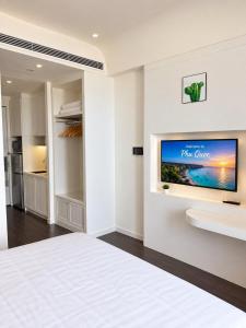 Elegant Studio Sunset Town Hillside Phu Quoc