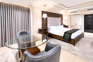 Grand Regal Hotel Davao