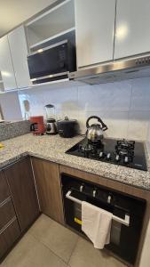 Lovely 1BR condo facing the ocean