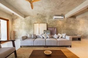 Private Luxury Villa Machweo, swimmingpool, gym, pickleball