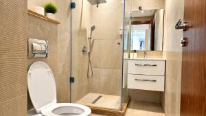 Stylish 3-Bedroom Apartment in Maarif - AC, Fast WiFi & Secure Parking